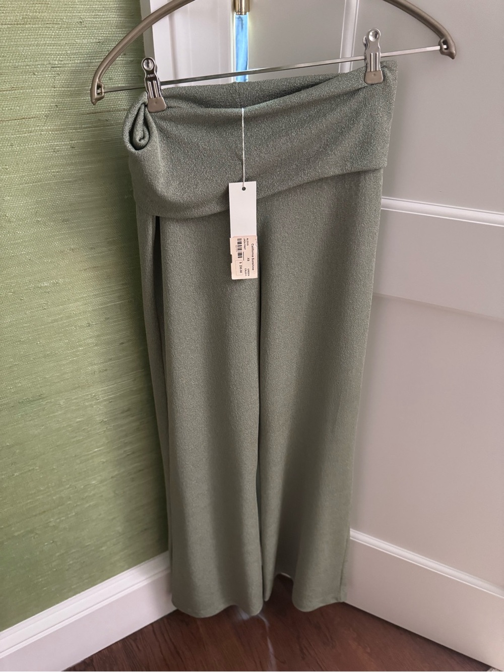 Fold-Over Waist Sage Green Alexis beach  Pants